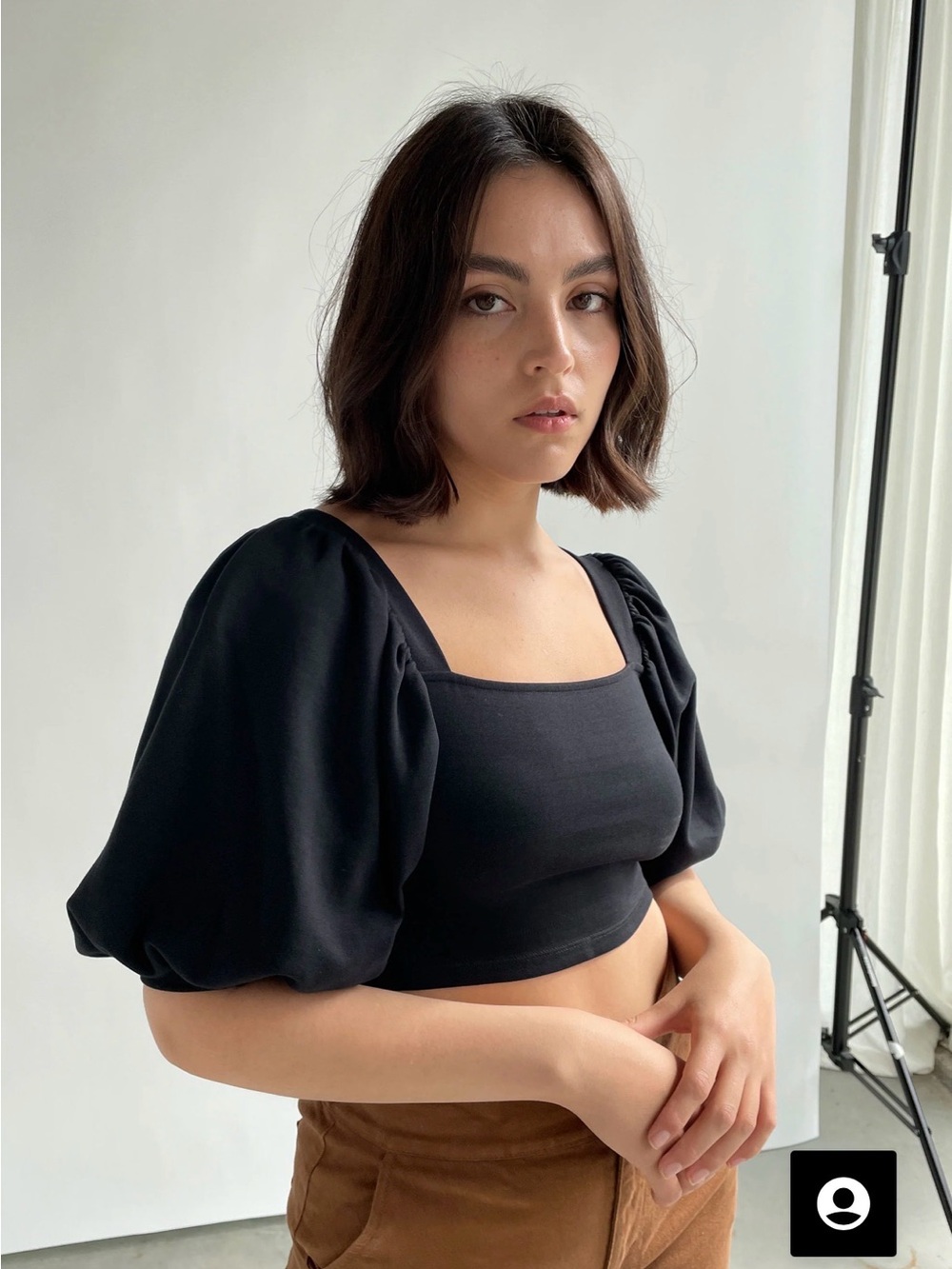 Oak + Fort Square Neck Black Puff Sleeve Crop Top